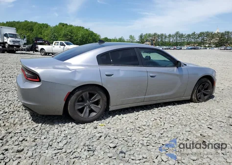 2016 Dodge Charger Sxt z USA, uszkodzony, nr VIN 2C3CDXHG3GH335002